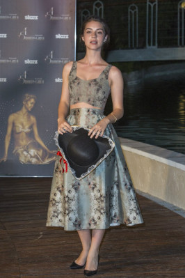 Adelaide Kane pic #741102