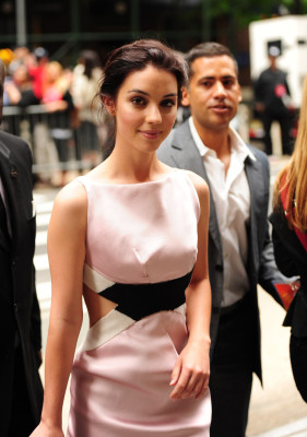 Adelaide Kane pic #749272