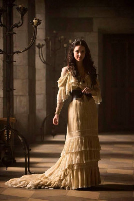 Adelaide Kane pic #743750