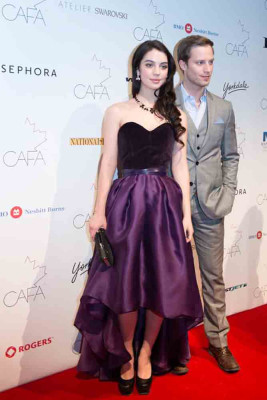 Adelaide Kane pic #743321