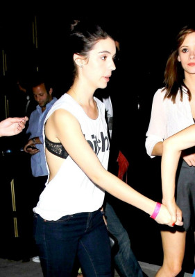 Adelaide Kane pic #714192