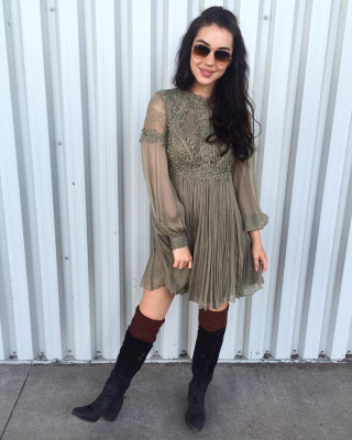 Adelaide Kane pic #903057