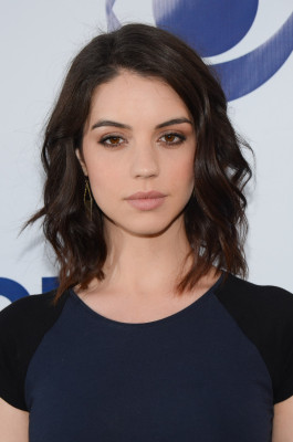 Adelaide Kane pic #747775