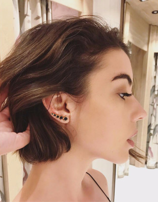Adelaide Kane pic #972023