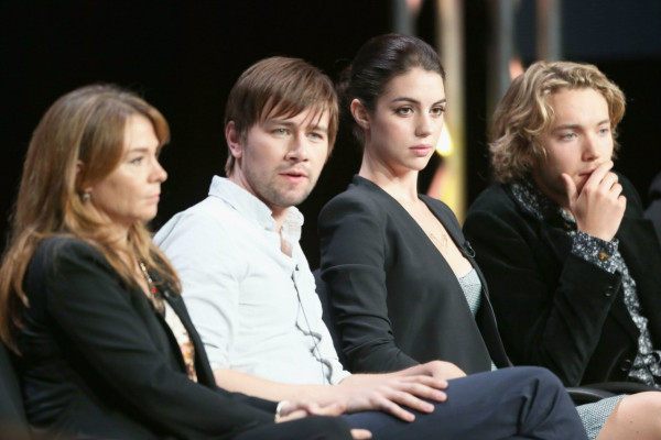 Adelaide Kane pic #741838