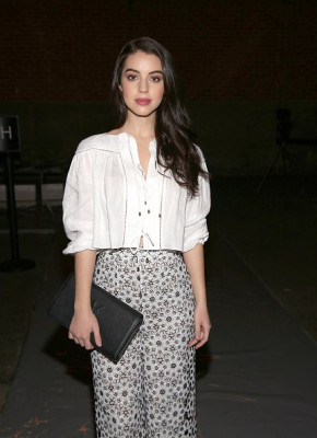 Adelaide Kane pic #867597