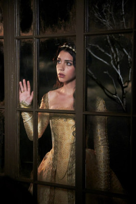 Adelaide Kane pic #739586