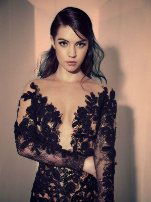 Adelaide Kane pic #738944