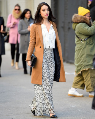 Adelaide Kane pic #867599