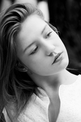 photo 14 in Adele Exarchopoulos gallery [id682232] 2013-12-03 00:00:00