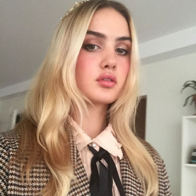 Новые лица: Adelén Rusillo Steen