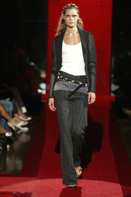 Adina Fohlin for Gianfrance Ferré Milan spring 2005