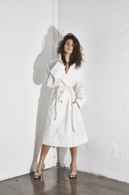 Adria Arjona - Flaunt (2019)
