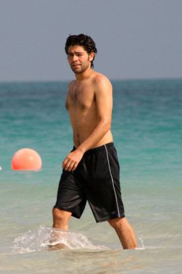 photo 3 in Adrian Grenier gallery [id336665] 2011-01-06 00:00:00