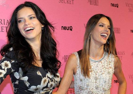 photo 13 in Adriana Lima gallery [id582934] 2012-11-19 00:00:00