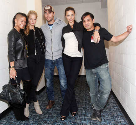 photo 20 in Adriana Lima gallery [id572013] 2012-10-17 00:00:00