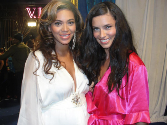 photo 24 in Adriana Lima gallery [id555178] 2012-09-04 00:00:00