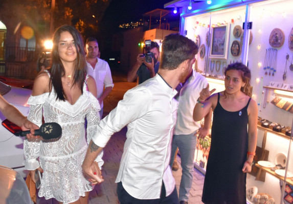 Adriana Lima at a Restaurant for a Dinner in Bodrum, Turkey