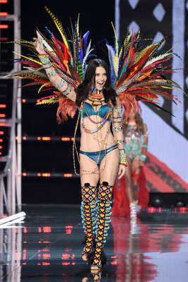 Adriana Lima pic #1014179