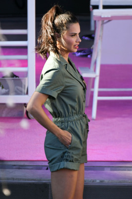 Adriana Lima – American Beauty Star Set in Los Angeles
