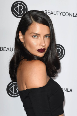 Adriana Lima – Beautycon Festival in Los Angeles