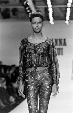 Adriana Lima ~ ANNA SUI SS 1998 / WWD