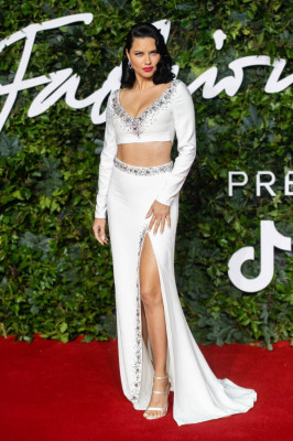 Adriana Lima-The Fashion Awards 2021