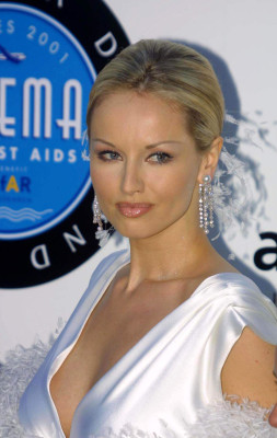 photo 21 in Adriana Sklenarikova-Karembeu gallery [id515251] 2012-05-24 00:00:00