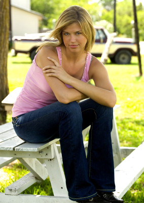 photo 4 in Palicki gallery [id222273] 2009-12-17 00:00:00