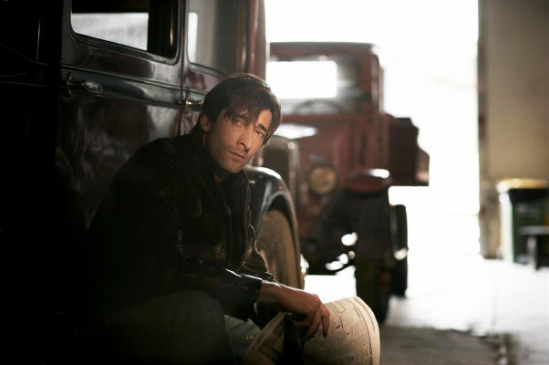 photo 3 in Adrien Brody gallery [id203440] 2009-11-07 00:00:00