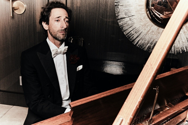 Adrien Brody for Esquire Mexico || September 2020