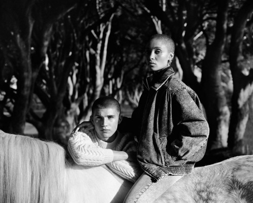 Модель Adwoa Aboah