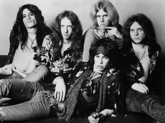 photo 3 in Aerosmith gallery [id287641] 2010-08-20 00:00:00