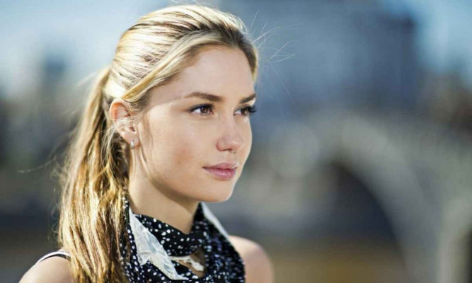 Agata Mutsenietse pic #1062775