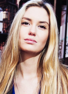 Agata Mutsenietse pic #1062764