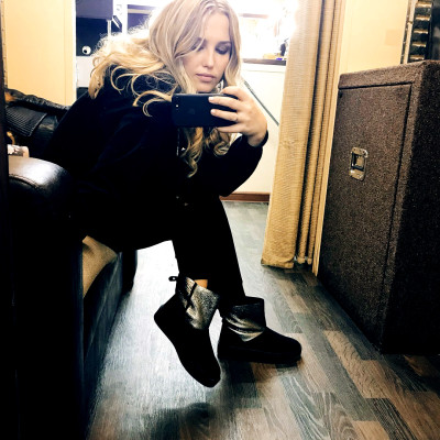 Aglaya Shilovskaya pic #1066952