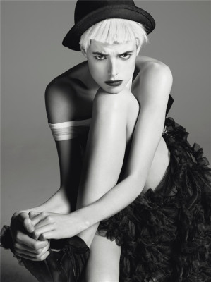 Agyness Deyn pic #132137
