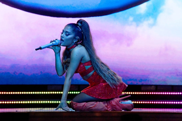 Ariana Grande - Lollapalooza in Chicago 08/04/2019