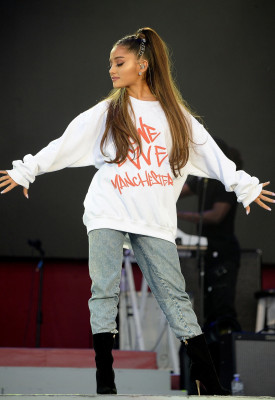 Ariana Grande - One Love Manchester 06/04/2017