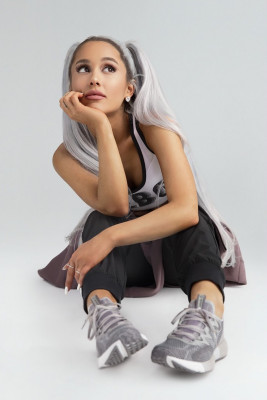 Ariana Grande -  Be More Human Reebok (2018)