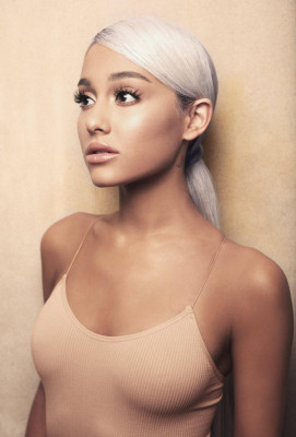 Ariana Grande - Sweetener Album Cover (2018)