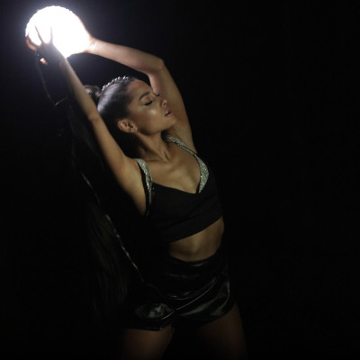 Ariana Grande - Music Video The Light Is Coming (2018)