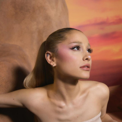 Ariana Grande – Rem Beauty, January 2024