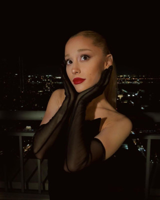 Ariana Grande misc