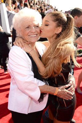 Ariana Grande pic #756583