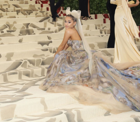 Ariana Grande – MET Gala 2018