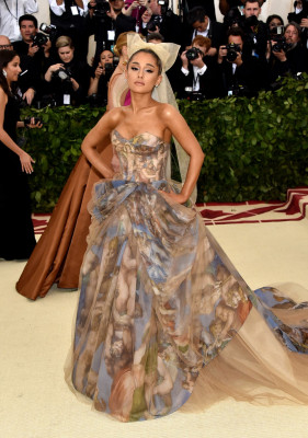 Ariana Grande – MET Gala 2018