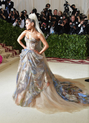 Ariana Grande – MET Gala 2018