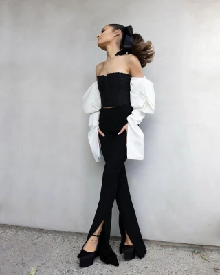 Ariana Grande by Katia Temkin - The Voice (2021)