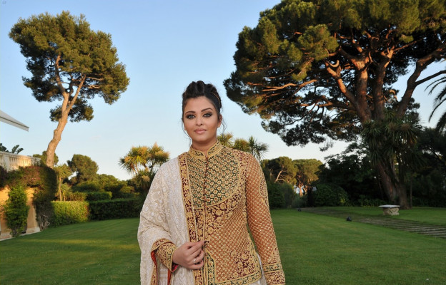 photo 12 in Aishwarya Rai gallery [id515770] 2012-05-27 00:00:00
